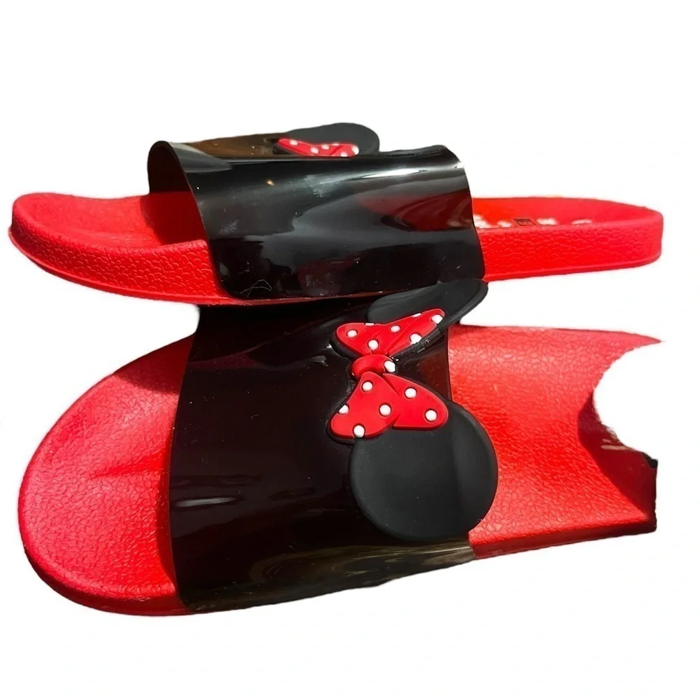 EUC Disney Store Minnie Rocks the Dots Sliders Sz 2/3